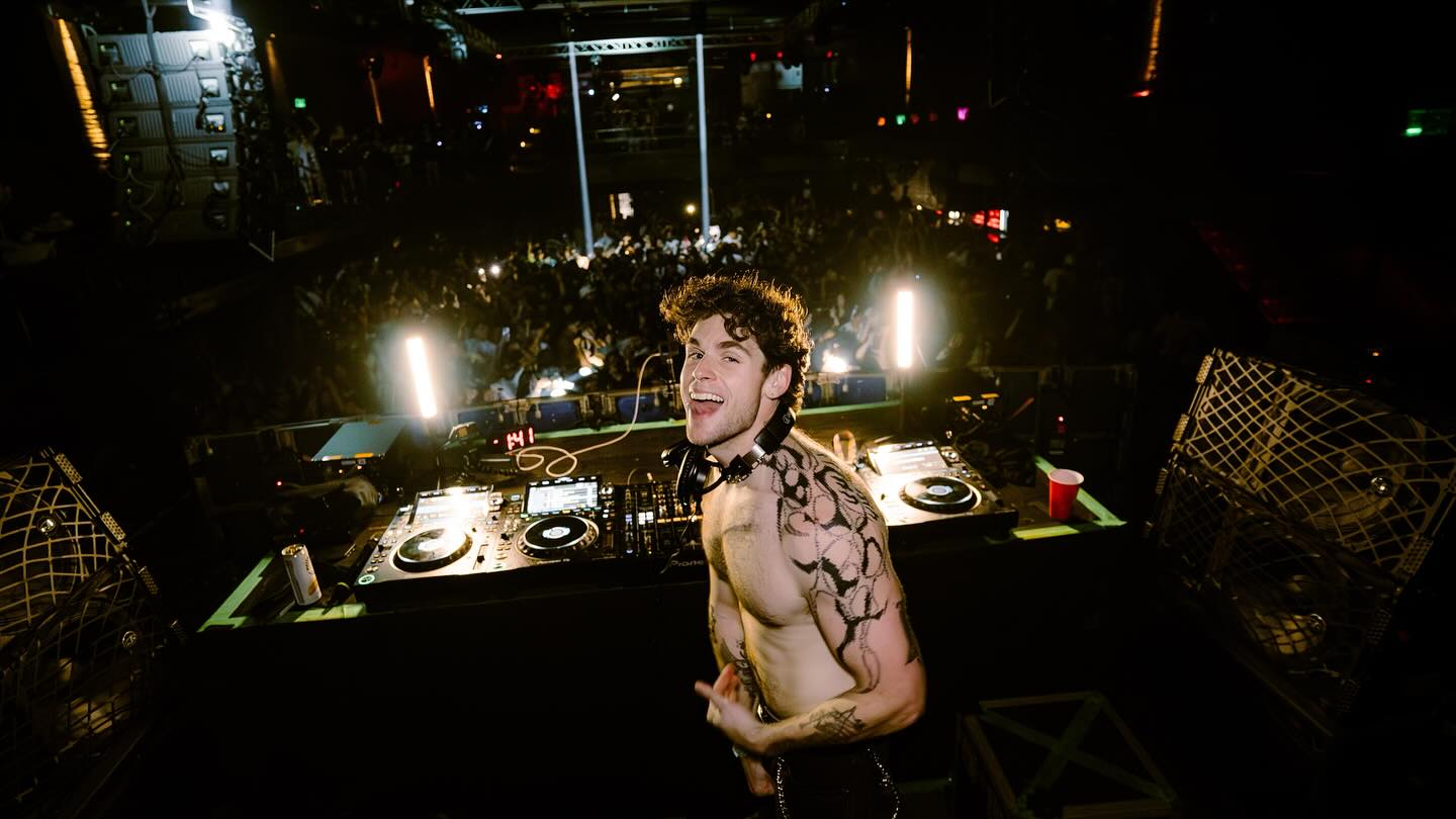 JSTJR